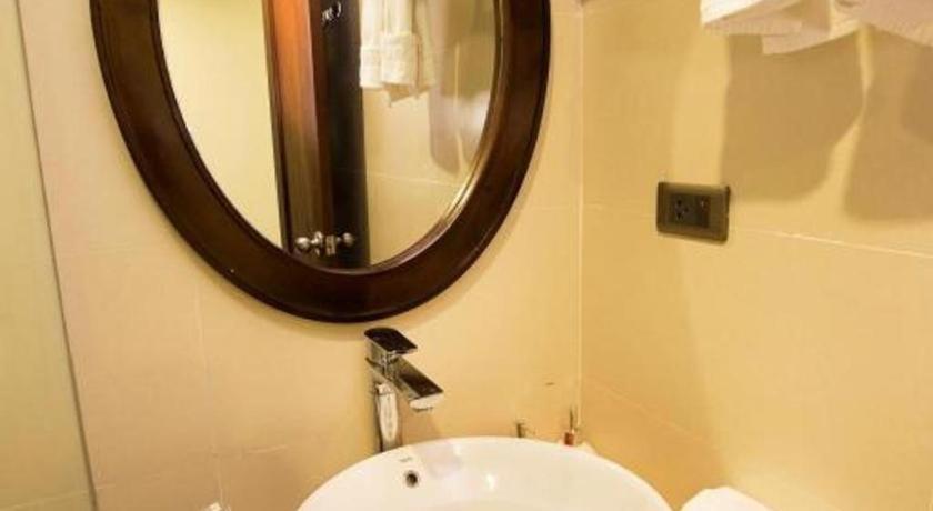 Grand Sea View Hotel Дананг Экстерьер фото